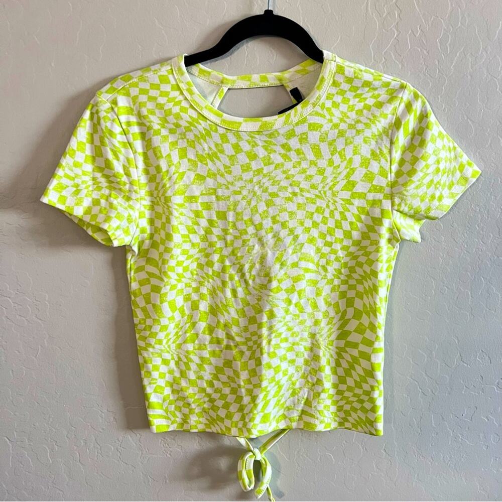 Forever 21 Checkered Open-Back Cropped Tee